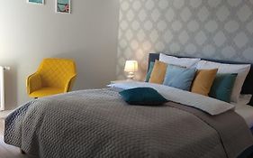 Apartament Cesarski Agnes z oddzielną sypialnią, parking